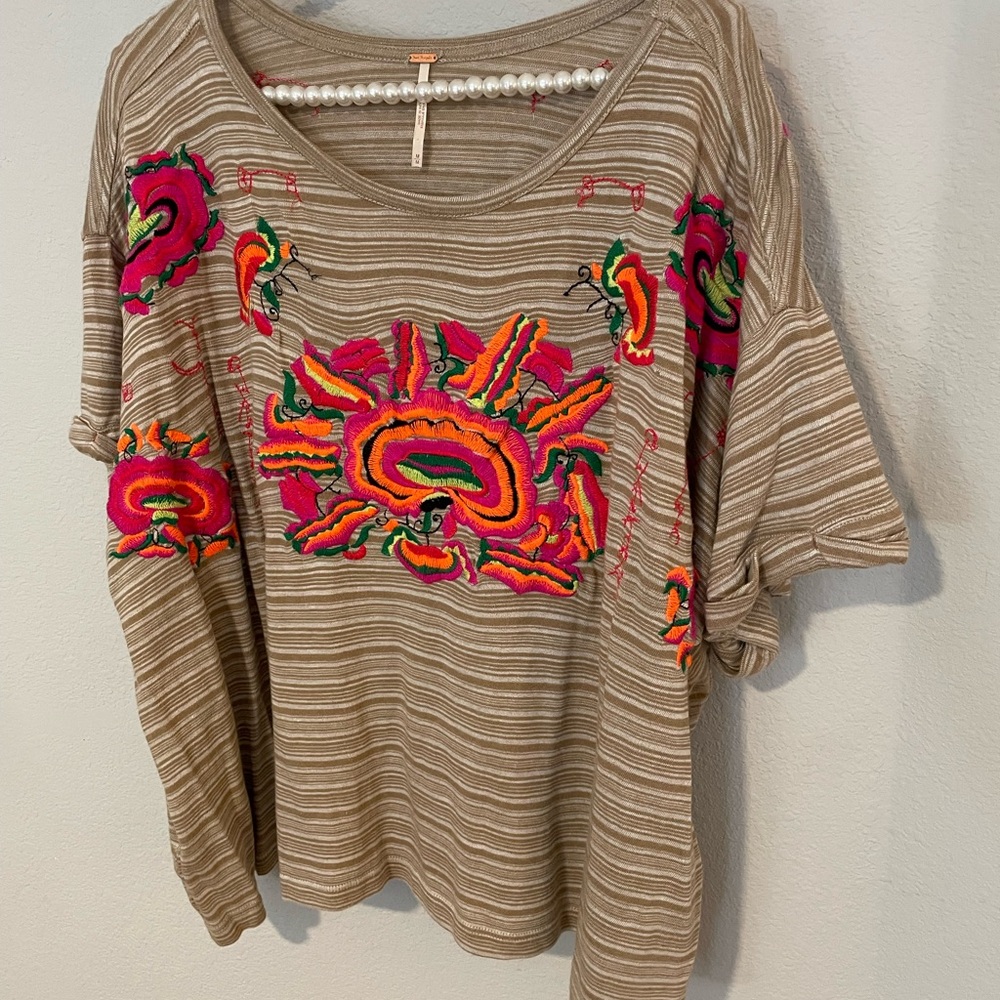 Free People Tan and Cream Boxy Short Sleeve Tee With Embroidery